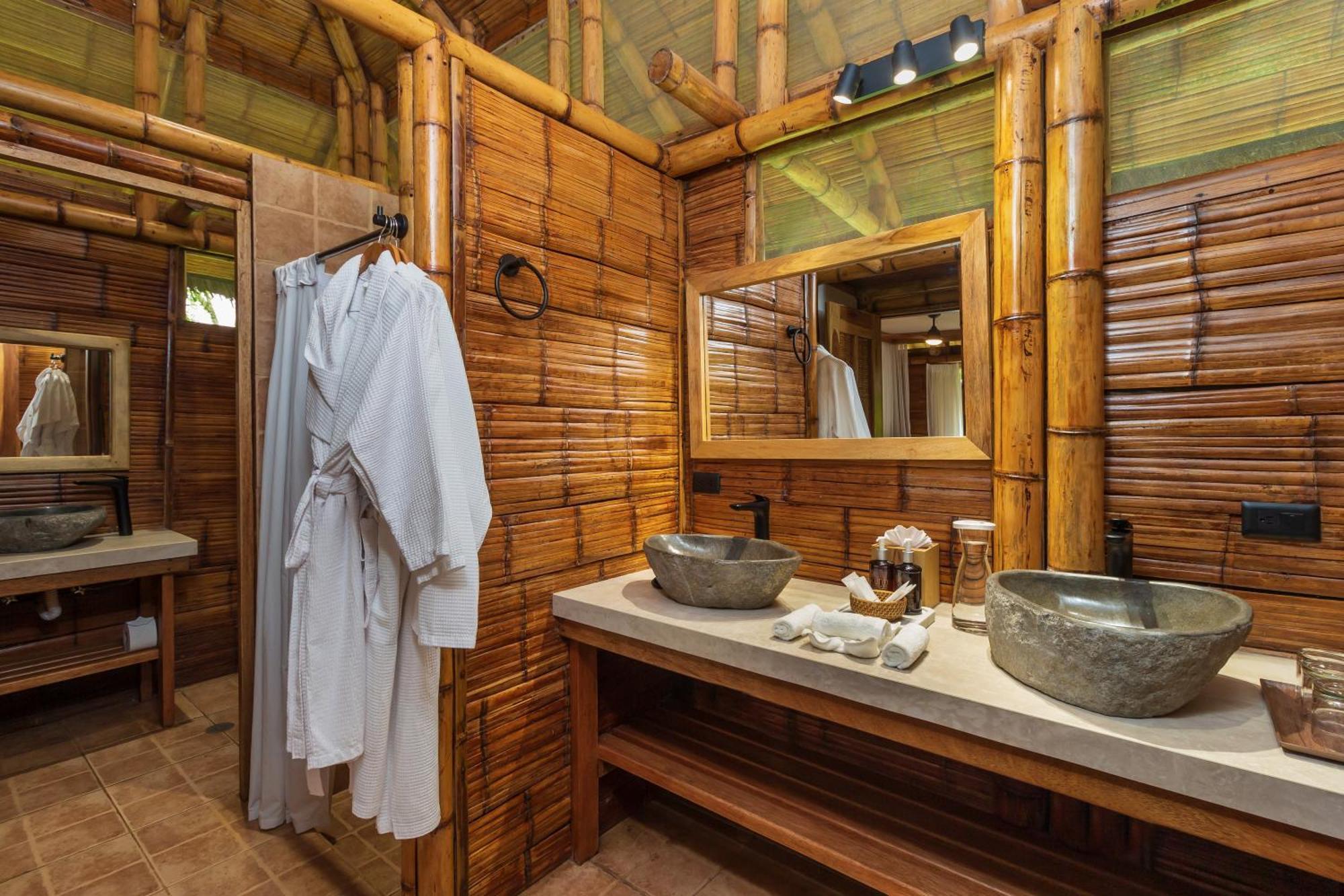 La Selva Eco-Lodge & Retreat Providencia Eksteriør billede